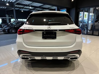 2024 Mercedes-BENZ GLC photo 6
