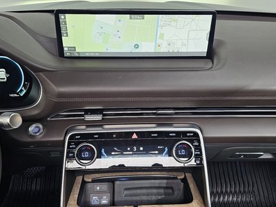 2023 Genesis GV80 thumbnail 18