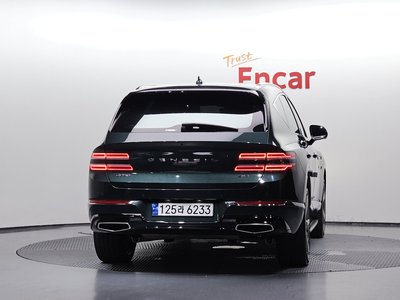 صورة 3 لـ 2023 Genesis GV80
