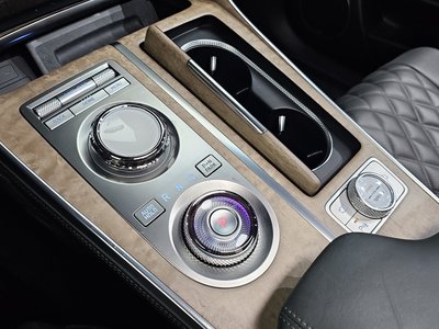 2023 Genesis GV80 thumbnail 12