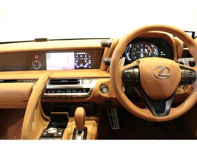 LEXUS LC - 3
