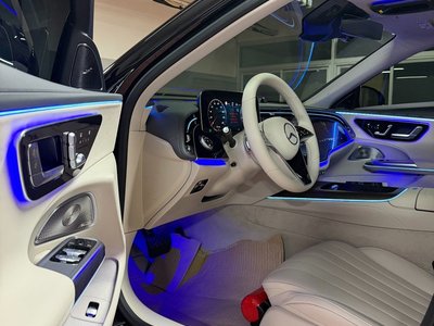MERCEDES-BENZ E-CLASS - 8