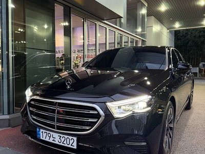 MERCEDES-BENZ E-CLASS - 2