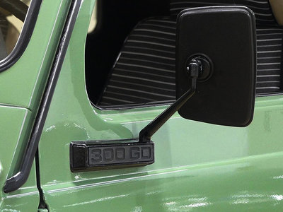 MERCEDES-BENZ G-CLASS - 2