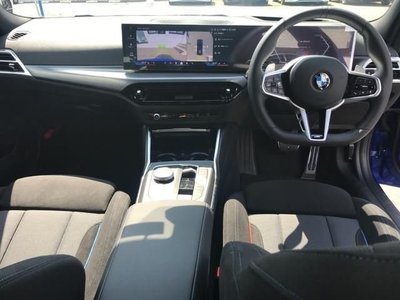 BMW 3 SERIES - 2