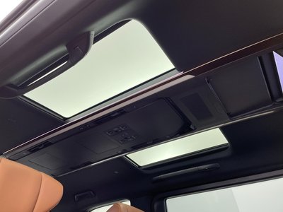 2024 Toyota VELLFIRE photo 4