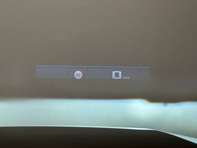2025 BMW M5 TOURING — миниатюра 31