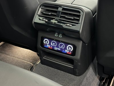 2025 BMW M5 TOURING — миниатюра 43