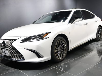 LEXUS ES - 1