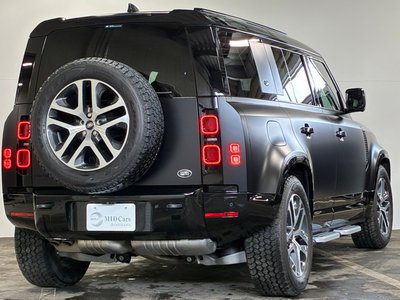 LAND ROVER DEFENDER - 6