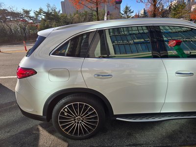 MERCEDES-BENZ GLC - 8