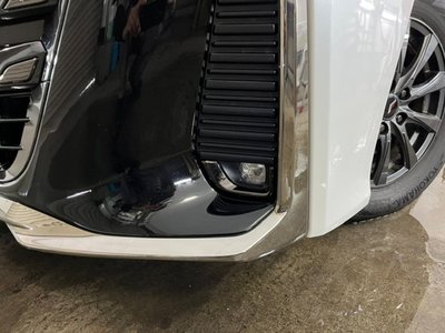 TOYOTA VELLFIRE - 4