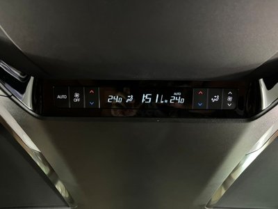 2023 Toyota VELLFIRE thumbnail 38