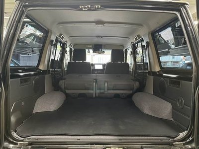 2025 Toyota LAND CRUISER 70 — миниатюра 13