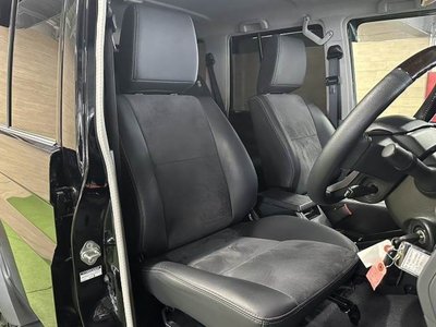 2025 Toyota LAND CRUISER 70 — миниатюра 11