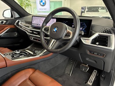 BMW X7 - 8