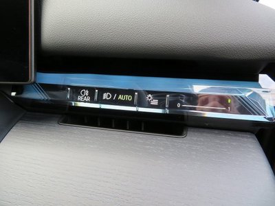 2025 BMW 5 SERIES 缩略图 13