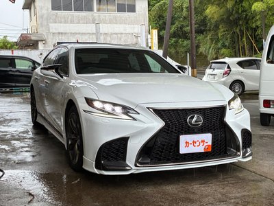 صورة 3 لـ 2020 Lexus LS