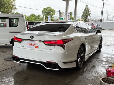 صورة 4 لـ 2020 Lexus LS