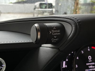 صورة مصغرة 54 لـ 2020 Lexus LS