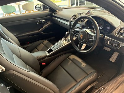 2023 Porsche 718 缩略图 15