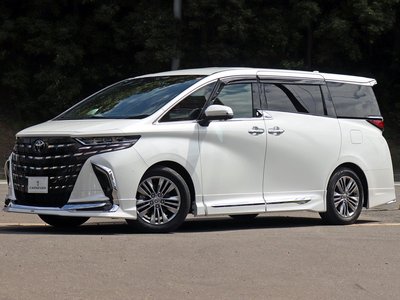 2023 Toyota ALPHARD — фото 4