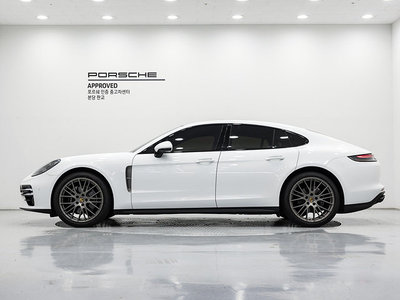 صورة مصغرة 12 لـ 2022 Porsche PANAMERA
