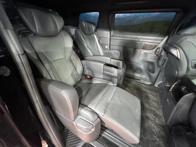TOYOTA ALPHARD - 9