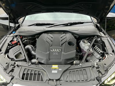 صورة مصغرة 17 لـ 2025 AUDI A8