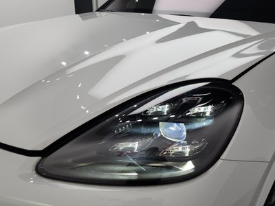PORSCHE CAYENNE - 9