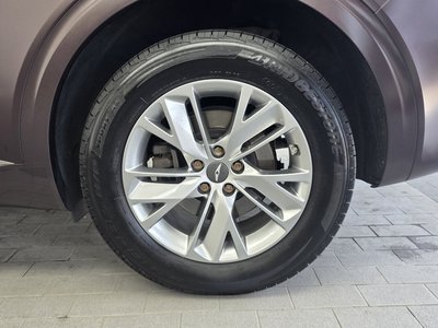 صورة 8 لـ 2021 Genesis GV70