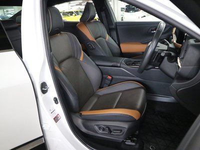 صورة مصغرة 16 لـ 2022 Toyota CROWN CROSSOVER