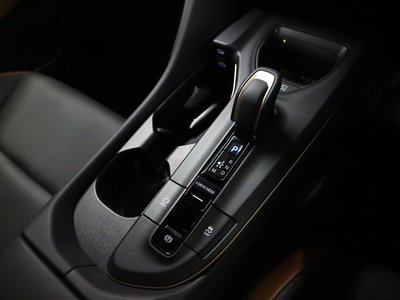 صورة مصغرة 36 لـ 2022 Toyota CROWN CROSSOVER