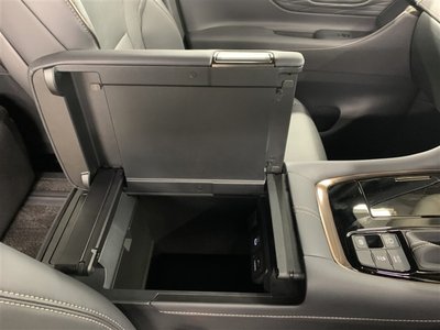 صورة مصغرة 33 لـ 2023 Toyota ALPHARD