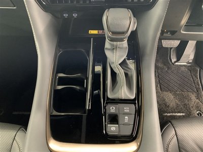 صورة مصغرة 31 لـ 2023 Toyota ALPHARD