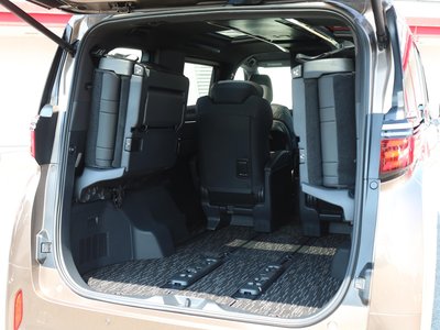 2023 Toyota ALPHARD 缩略图 38