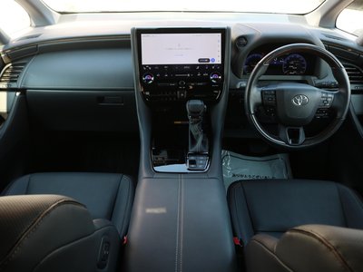 2023 Toyota ALPHARD 照片 6