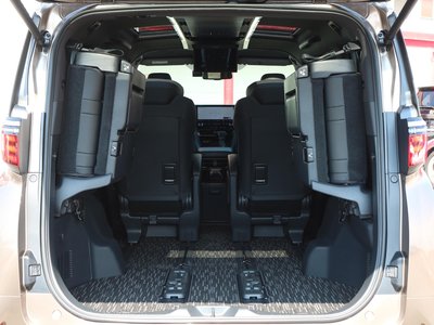 2023 Toyota ALPHARD 缩略图 15