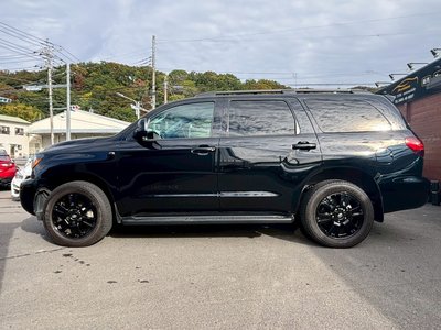 TOYOTA SEQUOIA - 9