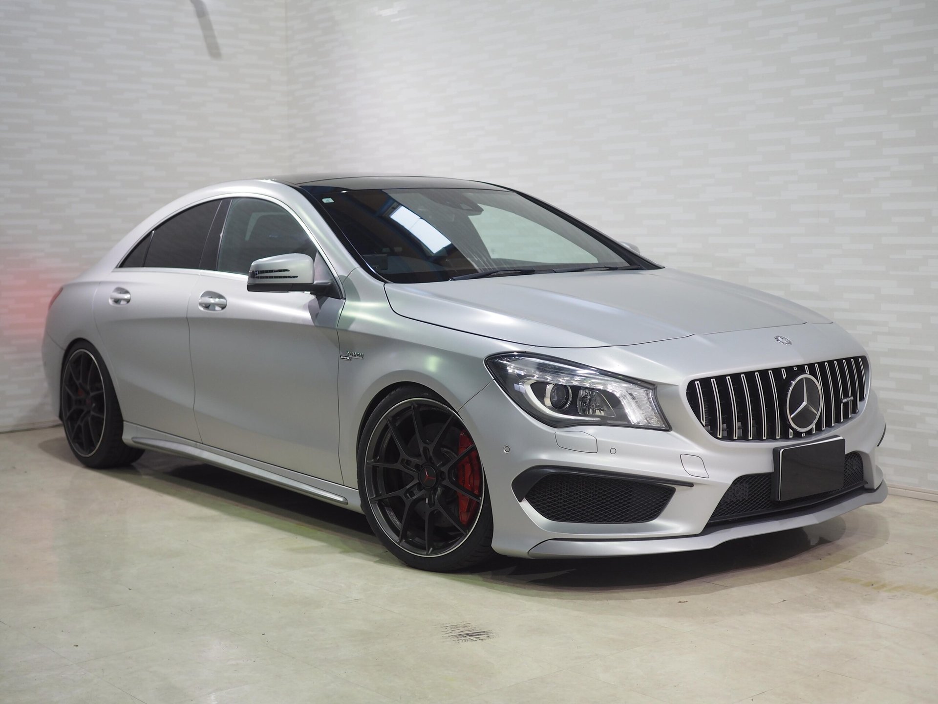 MERCEDES-BENZ CLA AMG - View 1