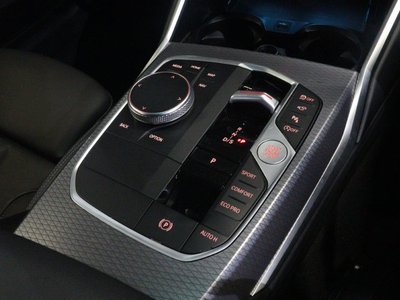 2024 BMW 3 SERIES thumbnail 29