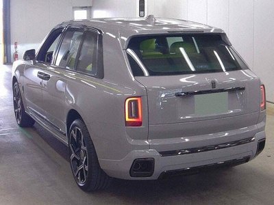 ROLLS-ROYCE CULLINAN - 2