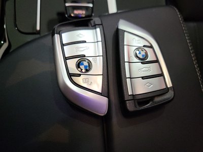 2023 BMW 5 SERIES — миниатюра 18