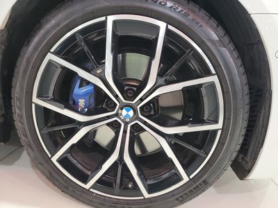 BMW 5 SERIES - 6