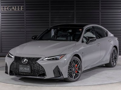 LEXUS IS - 1