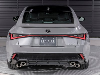 LEXUS IS - 8
