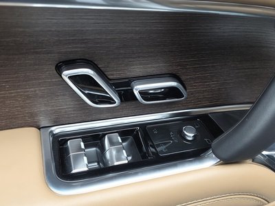 2025 LAND Rover RANGE ROVER 缩略图 36
