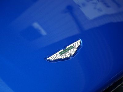2011 Aston Martin V8 — миниатюра 35