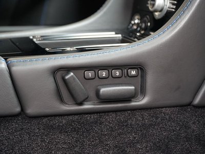 2011 Aston Martin V8 — миниатюра 50