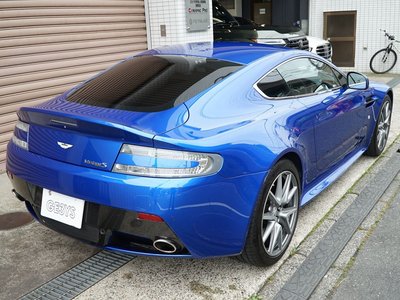 2011 Aston Martin V8 photo 8